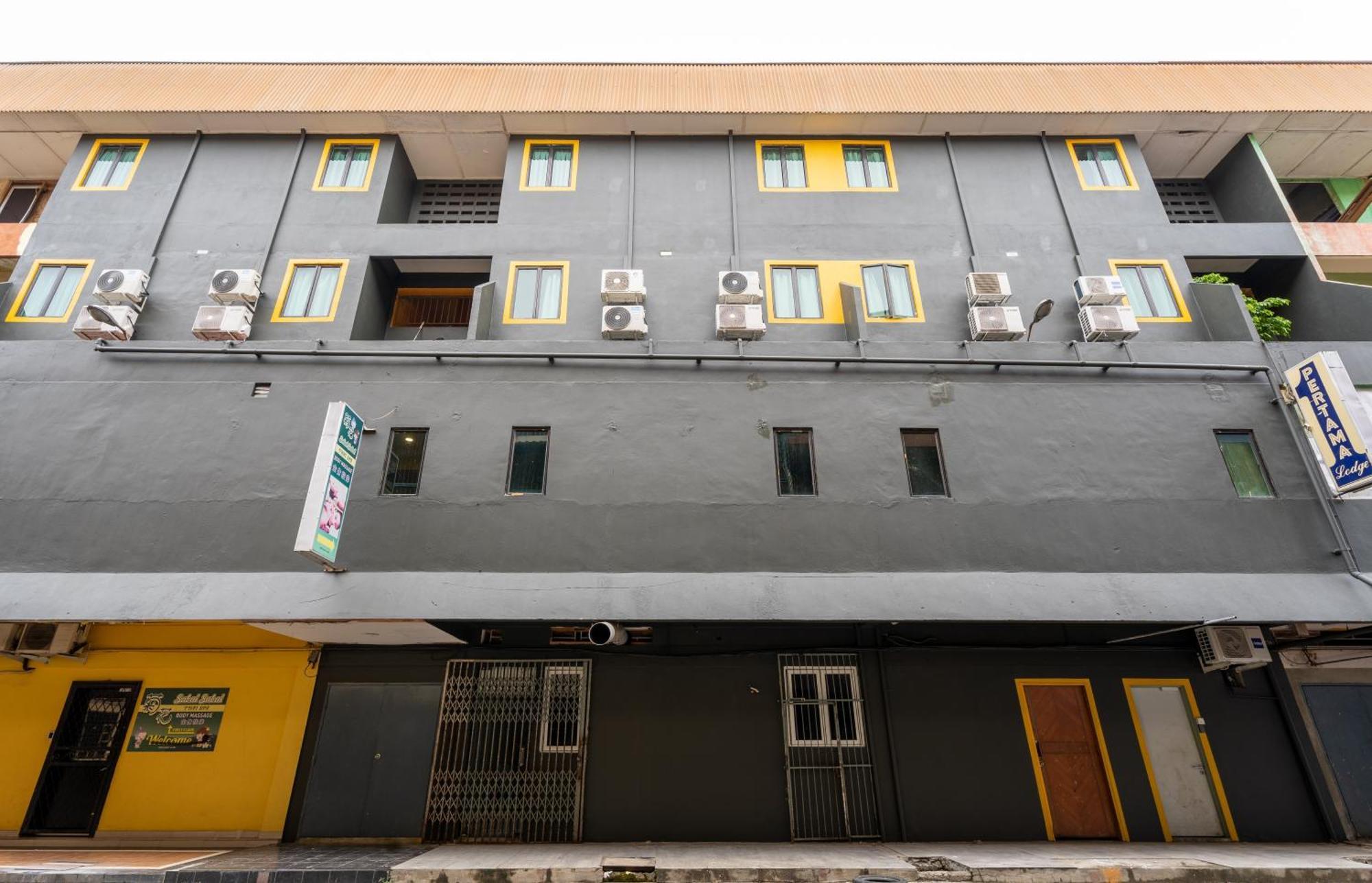 Pertama Lodge Tawau Ngoại thất bức ảnh